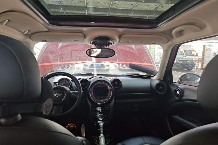Used MINI Countryman 2015 1.6T COOPER S ALL4 Limited Edition for Tibet Expedition Headliner