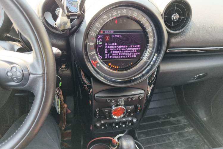 Used MINI Countryman 2016 1.6T COOPER ALL4 Excitement Edition Enthusiast Audio And AC Panel