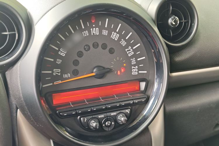 Used MINI Countryman 2016 1.6T COOPER ALL4 Fun Equipment Enthusiast Audio And AC Panel