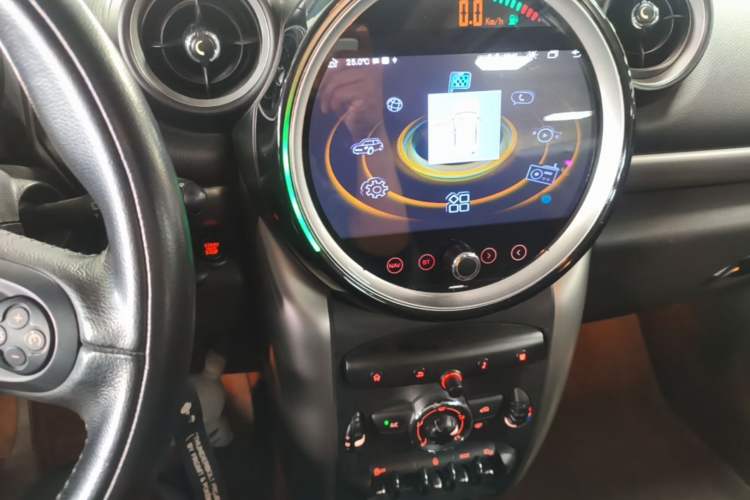 Used MINI Countryman 2016 1.6T COOPER ALL4 Fun Equipment Enthusiast Audio And AC Panel