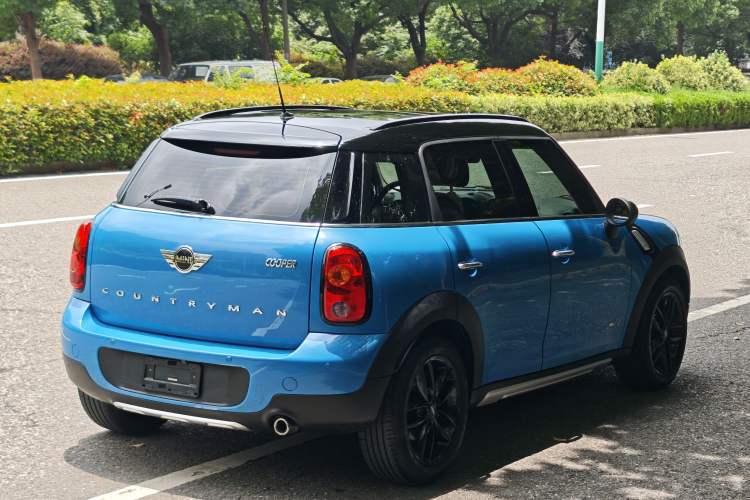Used MINI Countryman 2016 1.6T COOPER ALL4 Fun Equipment Enthusiast Exterior 8