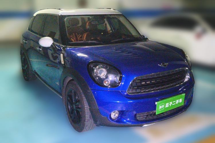Used MINI Countryman 2016 1.6T COOPER ALL4 Fun Equipment Enthusiast Front Right 45 Deg