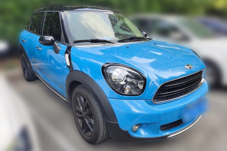 Used MINI Countryman 2016 1.6T COOPER ALL4 Fun Equipment Enthusiast Front Right 45 Deg