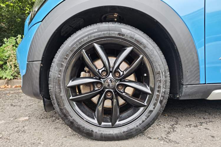 Used MINI Countryman 2016 1.6T COOPER ALL4 Fun Equipment Enthusiast Interior 11