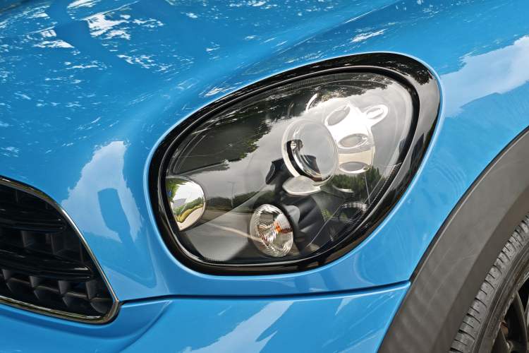 Used MINI Countryman 2016 1.6T COOPER ALL4 Fun Equipment Enthusiast Left Front Headlight