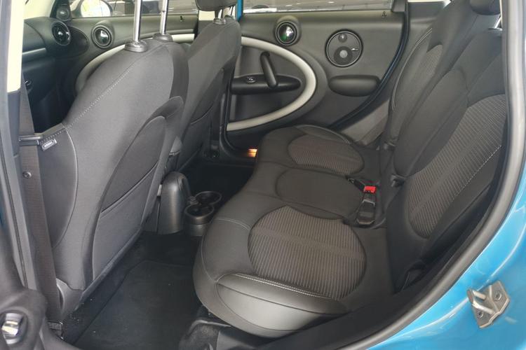 Used MINI Countryman 2016 1.6T COOPER ALL4 Fun Equipment Enthusiast Left Rear Seat