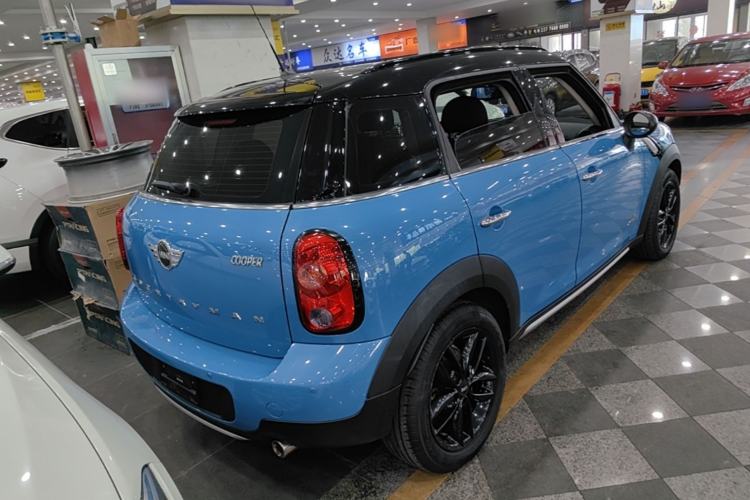 Used MINI Countryman 2016 1.6T COOPER ALL4 Fun Equipment Enthusiast Rear Right 45 Deg