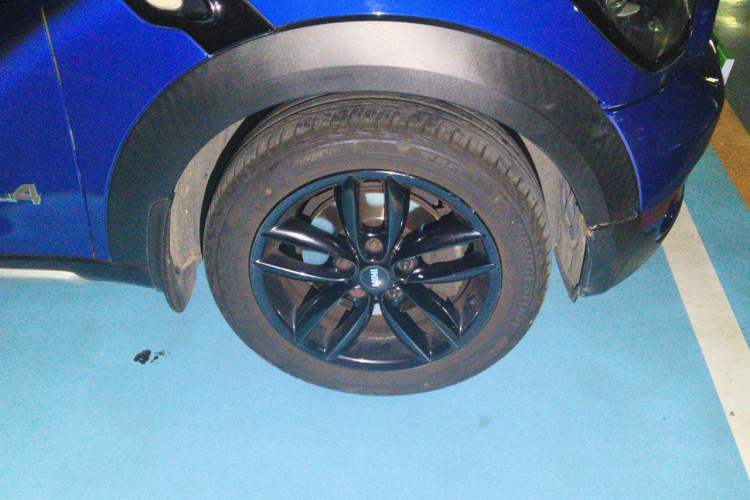 Used MINI Countryman 2016 1.6T COOPER ALL4 Fun Equipment Enthusiast Right Front Wheel Hub