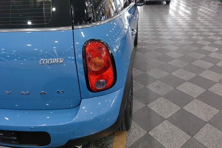 Used MINI Countryman 2016 1.6T COOPER ALL4 Fun Equipment Enthusiast Right Rear Taillight