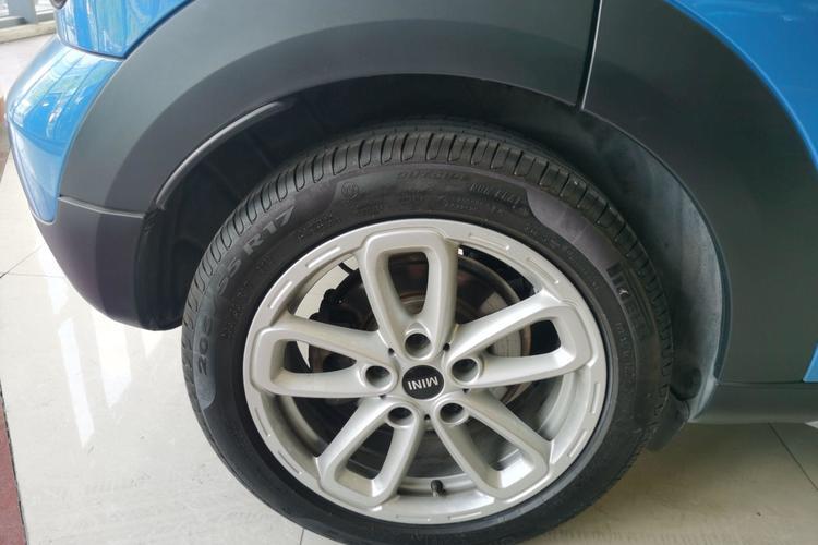 Used MINI Countryman 2016 1.6T COOPER ALL4 Fun Equipment Enthusiast Right Rear Wheel Hub