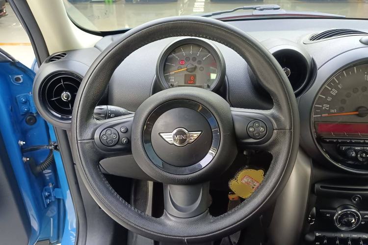Used MINI Countryman 2016 1.6T COOPER ALL4 Fun Equipment Enthusiast Steering Wheel