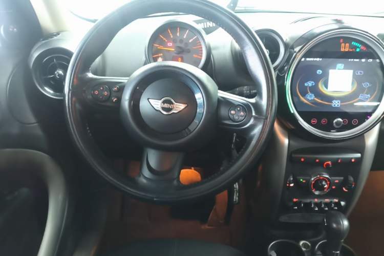 Used MINI Countryman 2016 1.6T COOPER ALL4 Fun Equipment Enthusiast Steering Wheel