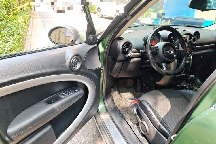 Used MINI Countryman 2016 1.6T COOPER ALL4 Fun Equipment Enthusiast Driver Seat