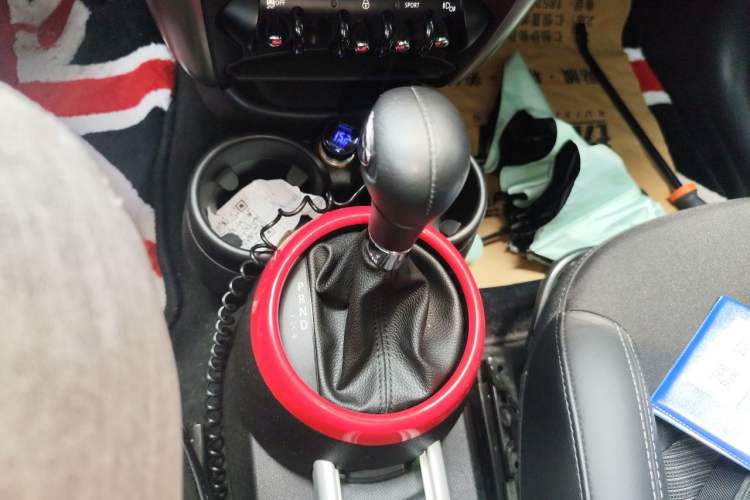 Used MINI Countryman 2016 1.6T COOPER ALL4 Fun Equipment Enthusiast Gear Lever