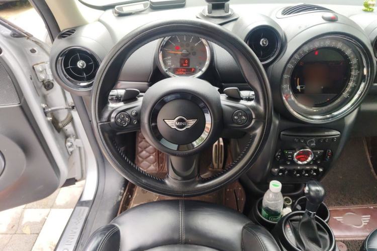 Used MINI Countryman 2016 1.6T COOPER S ALL4 Gear Enthusiast Steering Wheel