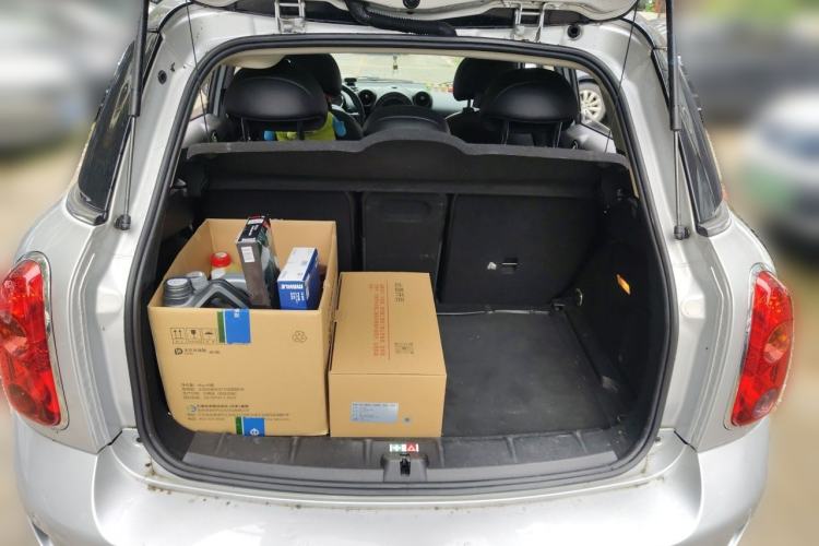 Used MINI Countryman 2016 1.6T COOPER S ALL4 Gear Enthusiast Trunk