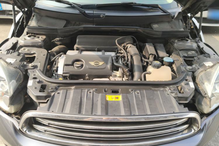 Used MINI Countryman 2016 1.6T COOPER ALL4 Park Lane Engine Bay