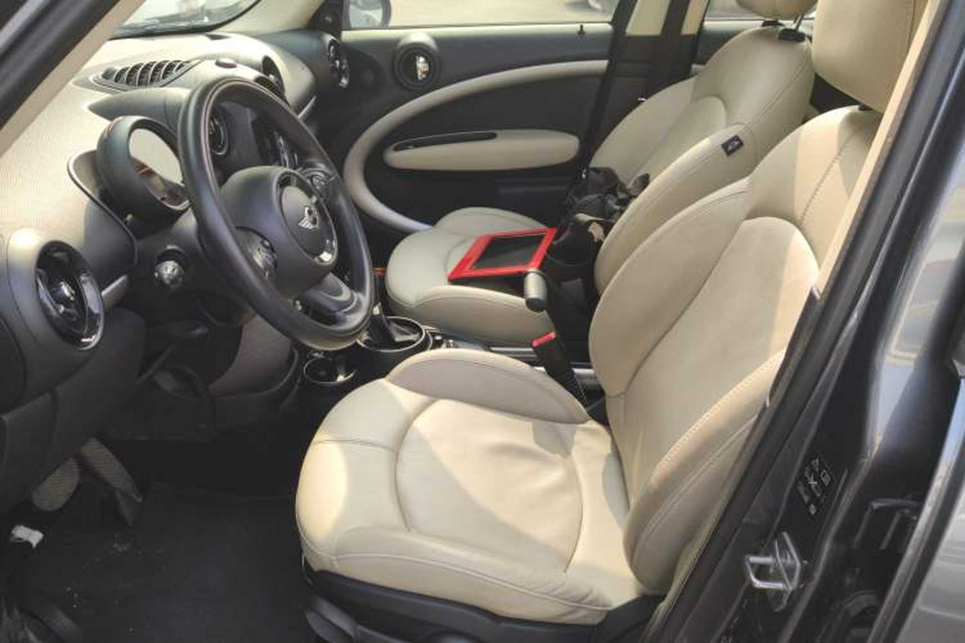 Used MINI Countryman 2016 1.6T COOPER ALL4 Park Lane Left Front Seat