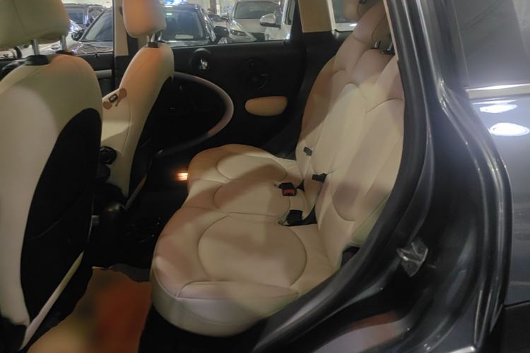 Used MINI Countryman 2016 1.6T COOPER ALL4 Park Lane Left Rear Seat