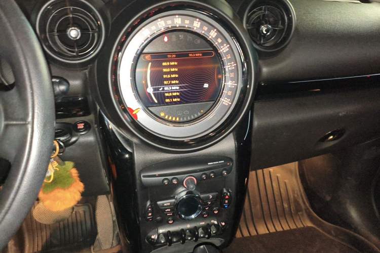 Used MINI Countryman 2016 1.6T COOPER ALL4 Excitement Edition Enthusiast Audio And AC Panel