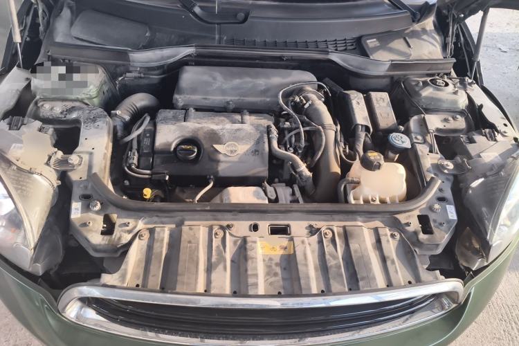 Used MINI Countryman 2016 1.6T COOPER ALL4 Fun Equipment Enthusiast Engine Bay