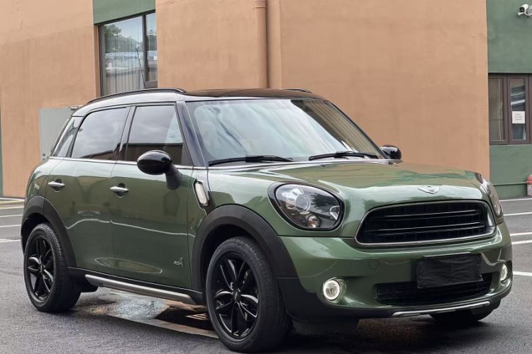 Used MINI Countryman 2016 1.6T COOPER ALL4 Fun Equipment Enthusiast Exterior 2