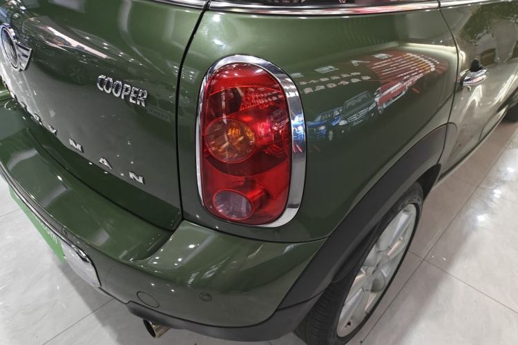 Used MINI Countryman 2016 1.6T COOPER ALL4 Fun Equipment Enthusiast Exterior 3