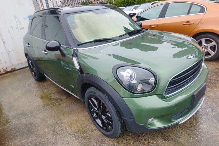 Used MINI Countryman 2016 1.6T COOPER ALL4 Fun Equipment Enthusiast Front Right 45 Deg