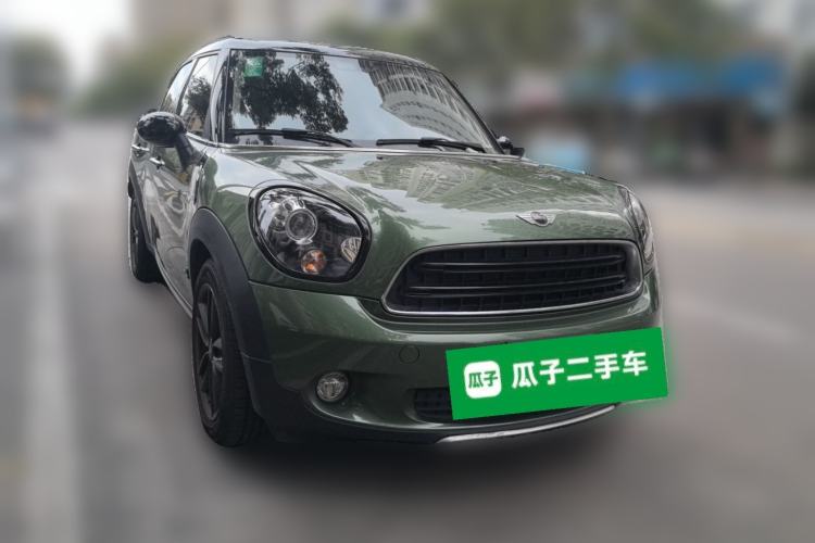 Used MINI Countryman 2016 1.6T COOPER ALL4 Fun Equipment Enthusiast Front Right 45 Deg