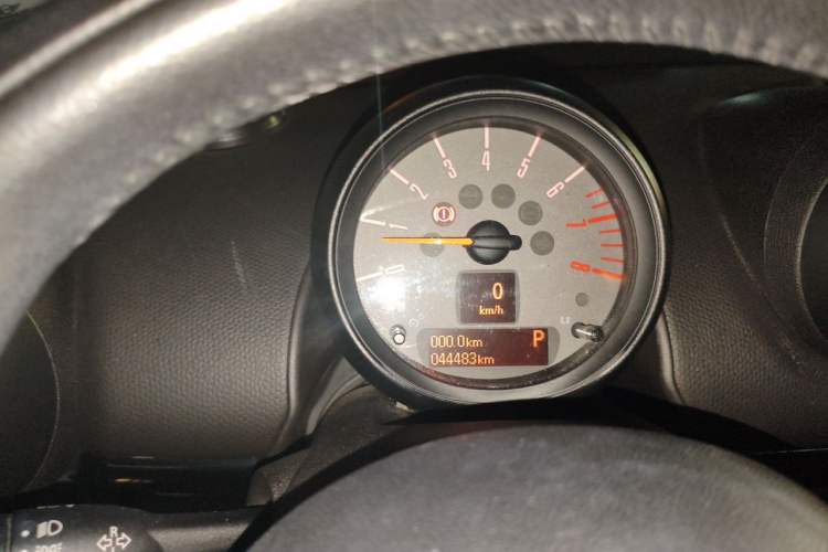 Used MINI Countryman 2016 1.6T COOPER ALL4 Excitement Edition Enthusiast Instrument Cluster