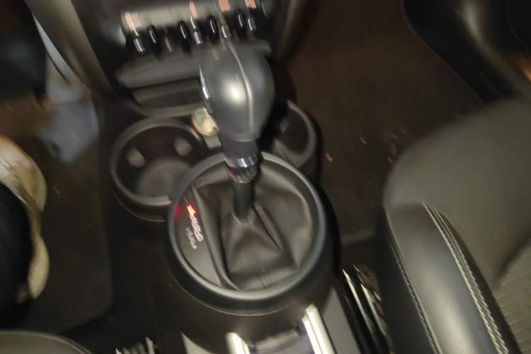 Used MINI Countryman 2016 1.6T COOPER ALL4 Fun Equipment Enthusiast Gear Lever