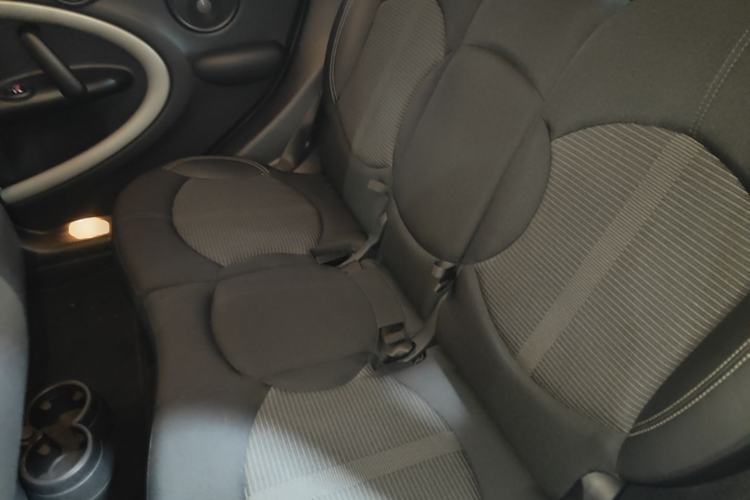 Used MINI Countryman 2016 1.6T COOPER ALL4 Fun Equipment Enthusiast Left Rear Seat