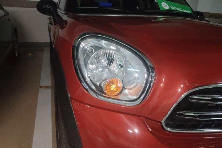 Used MINI Countryman 2016 1.6T COOPER ALL4 Fun Equipment Enthusiast Right Front Headlight