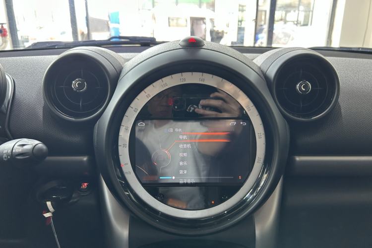 Used MINI Countryman 2016 1.6T COOPER ALL4 Fun Equipment Enthusiast Audio And AC Panel