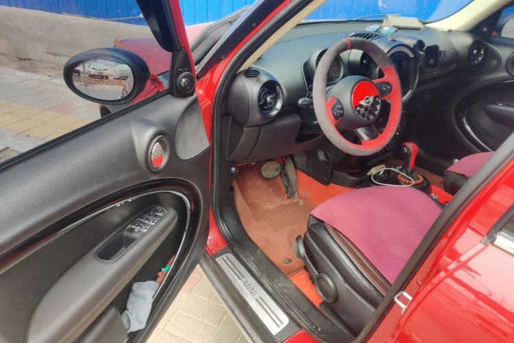 Used MINI Countryman 2016 1.6T COOPER ALL4 Fun Equipment Enthusiast Driver Seat