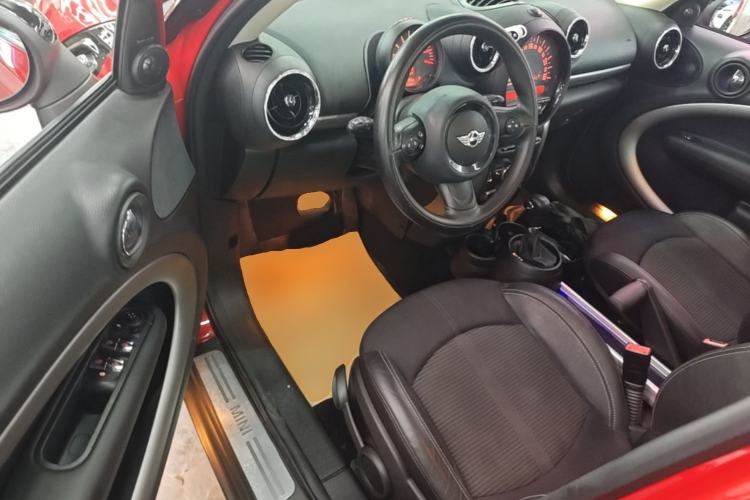 Used MINI Countryman 2016 1.6T COOPER ALL4 Fun Equipment Enthusiast Driver Seat