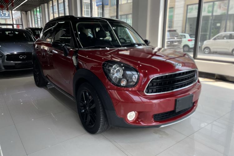 Used MINI Countryman 2016 1.6T COOPER ALL4 Fun Equipment Enthusiast Front Right 45 Deg