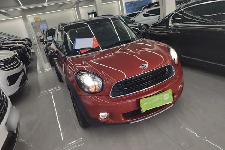 Used MINI Countryman 2016 1.6T COOPER ALL4 Fun Equipment Enthusiast Front Right 45 Deg
