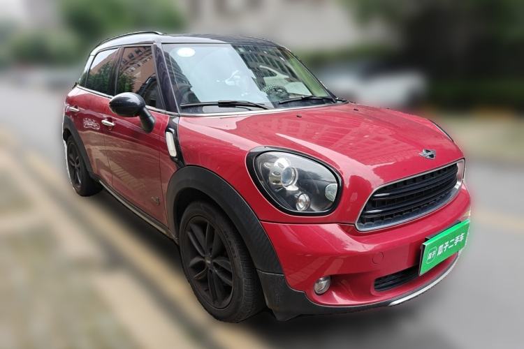 Used MINI Countryman 2016 1.6T COOPER ALL4 Fun Equipment Enthusiast Front Right 45 Deg