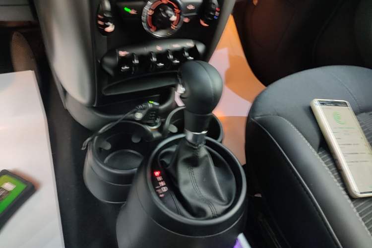 Used MINI Countryman 2016 1.6T COOPER ALL4 Fun Equipment Enthusiast Gear Lever