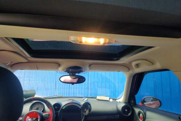 Used MINI Countryman 2016 1.6T COOPER ALL4 Fun Equipment Enthusiast Headliner