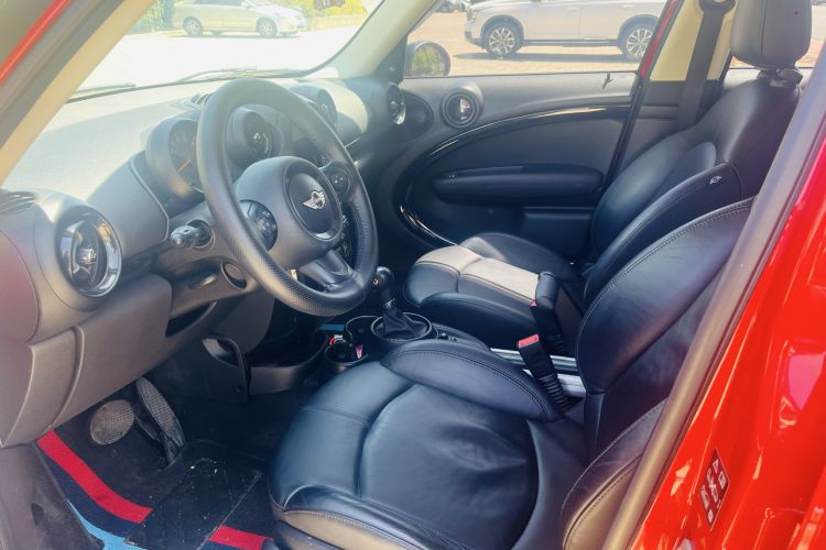 Used MINI Countryman 2016 1.6T COOPER ALL4 Excitement Edition Enthusiast Left Front Seat