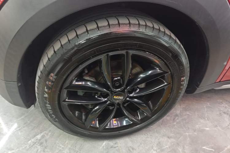 Used MINI Countryman 2016 1.6T COOPER ALL4 Fun Equipment Enthusiast Left Front Wheel Hub