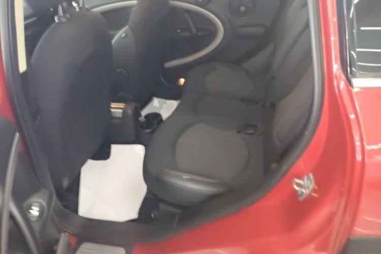 Used MINI Countryman 2016 1.6T COOPER ALL4 Fun Equipment Enthusiast Left Rear Seat