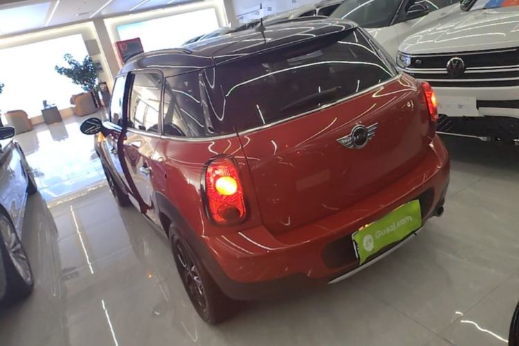 Used MINI Countryman 2016 1.6T COOPER ALL4 Fun Equipment Enthusiast Rear Left 45 Deg