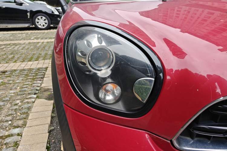 Used MINI Countryman 2016 1.6T COOPER ALL4 Fun Equipment Enthusiast Right Front Headlight