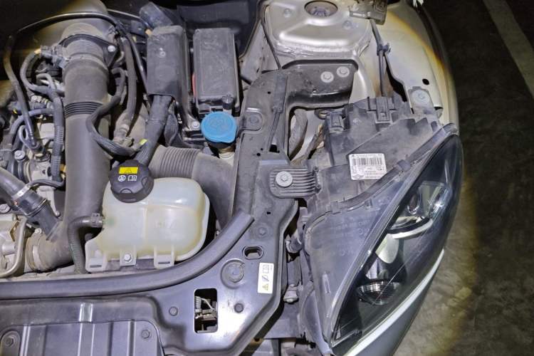 Used MINI Countryman 2016 1.6T COOPER S ALL4 Gear Enthusiast Engine Bay Left