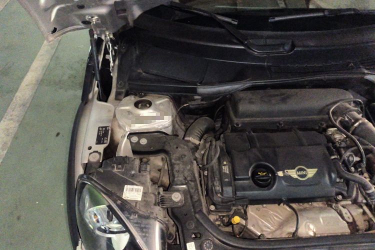 Used MINI Countryman 2016 1.6T COOPER ALL4 Fun Equipment Enthusiast Engine Bay Right
