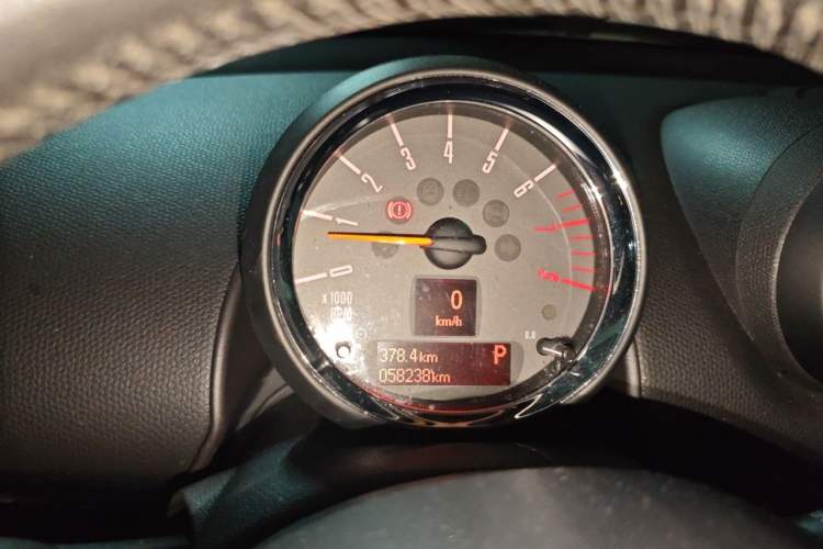 Used MINI Countryman 2016 1.6T COOPER S ALL4 Gear Enthusiast Instrument Cluster
