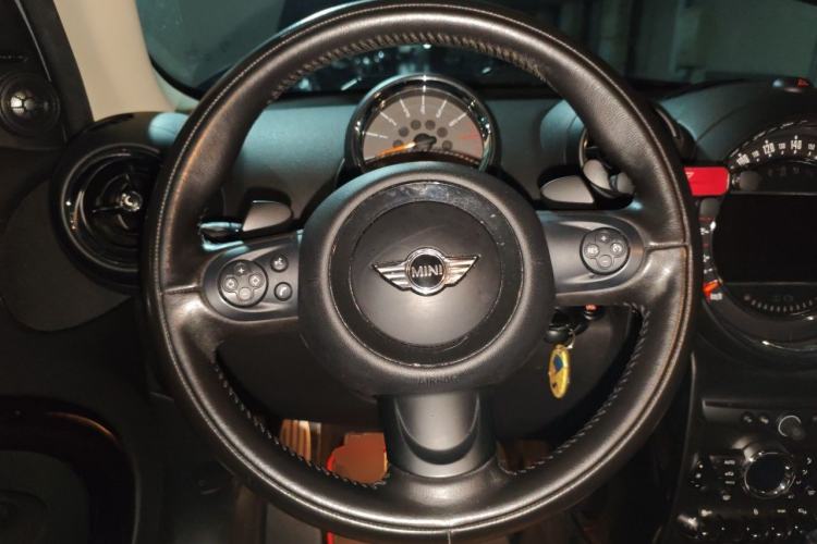 Used MINI Countryman 2016 1.6T COOPER S ALL4 Gear Enthusiast Steering Wheel